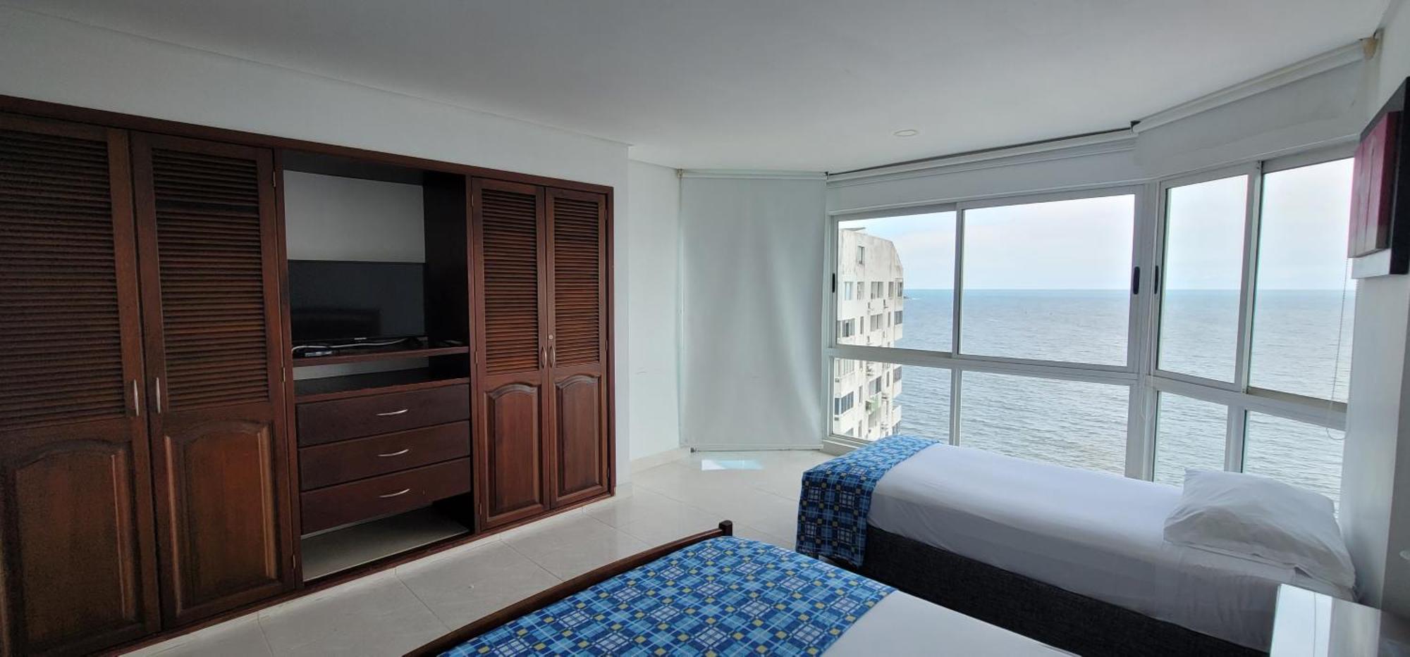 Apartahotel Live - Torres Del Cartagena
